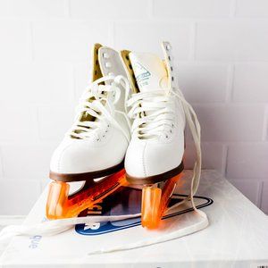 Glacier by Jackson Ice Skates - Ladies size 6 GSUC 120